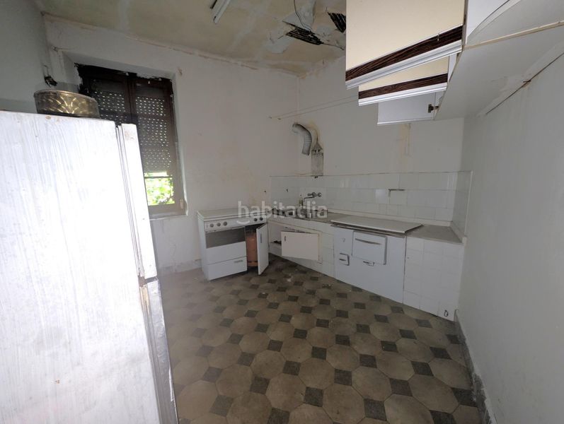 Foto 7a992dec-cfba-4f47-9098-aff457ae46b6. Edifici a San Claudio - Trubia - Las Caldas Oviedo