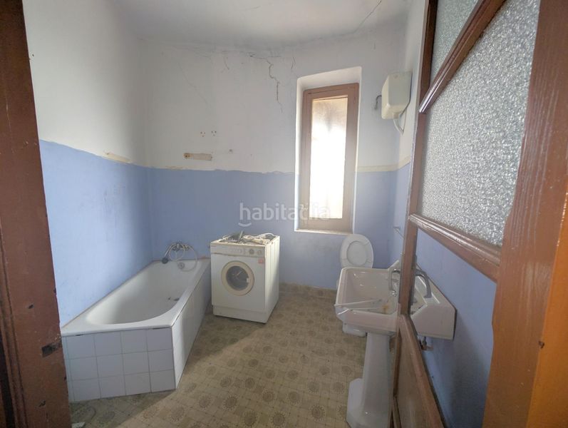 Foto dd96386d-972c-41a1-8182-cd6ecbd68f68. Edifici a San Claudio - Trubia - Las Caldas Oviedo
