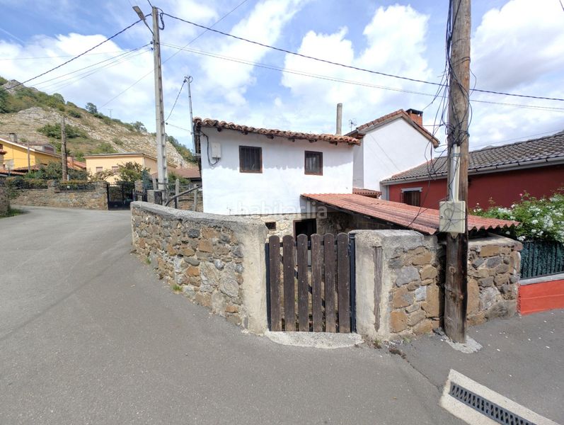 Foto e1777eea-f1fe-490d-a6f0-284b37a79b9c. Masia a lugar cuerigo a Aller