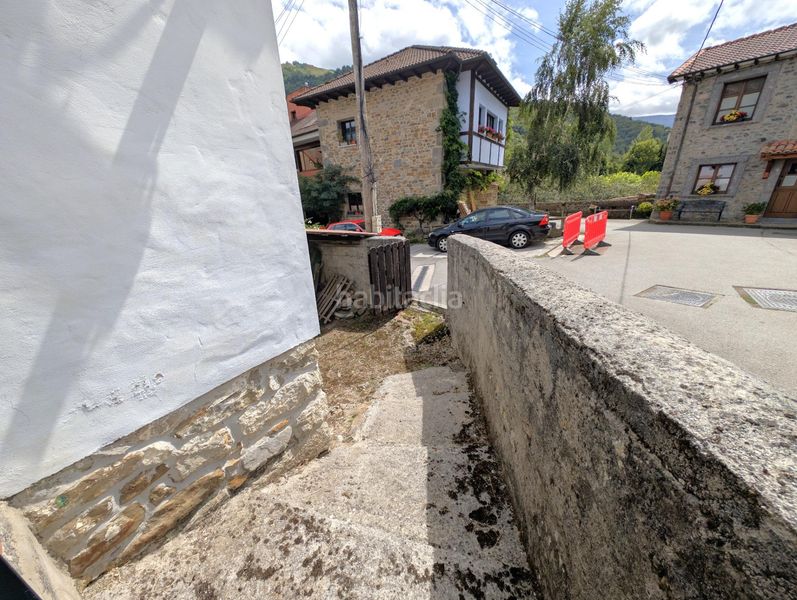 Foto e31b201a-0049-472f-bbf4-767403876961. Masia a lugar cuerigo a Aller