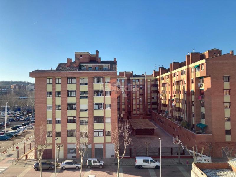 Foto 581577d6-b741-4081-818f-6c610aaa4532. Parking voiture dans La Victoria - Puente Jardín Valladolid