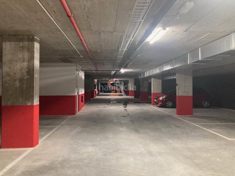 Foto d46c51d9-ce77-425f-bd86-e1d1ecf0e932. Parking voiture dans La Victoria - Puente Jardín Valladolid