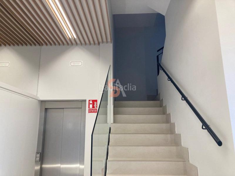 Foto 2303a856-1de6-41d7-b52c-606a58d37b17. Parking coche garaje en venta en victoria. en La Victoria - Puente Jardín Valladolid