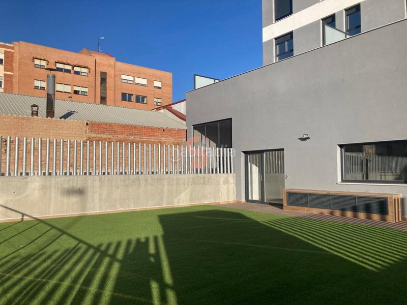 Foto 885da87e-08ad-4213-86ae-609ca648665d. Parking coche garaje en venta en victoria. en La Victoria - Puente Jardín Valladolid