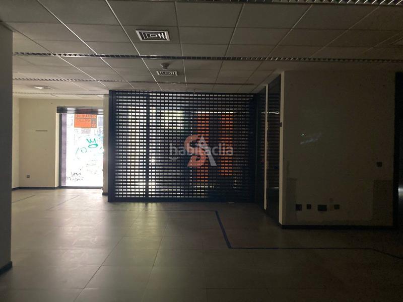 Foto a3ea3b48-7246-4bda-83aa-8b3bf72b4930. Alquiler local comercial local en alquiler en centro, 4 dormitorios. en Valladolid