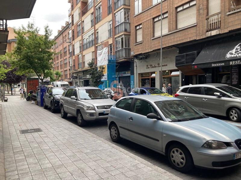 Foto b7c0dd25-08fc-4ab4-94b9-54c526f80b50. Lloguer local comercial a San Pablo - San Nicolás Valladolid