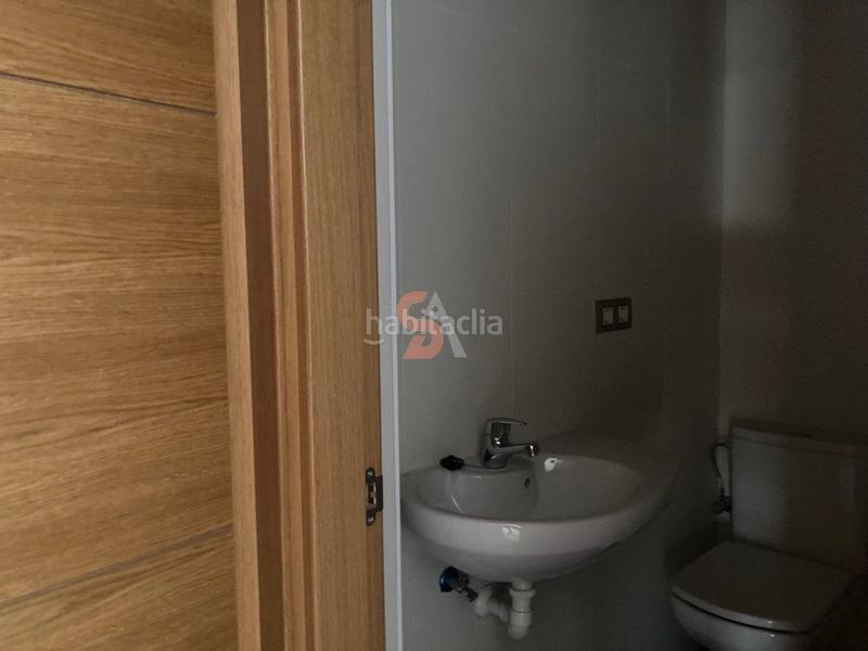 Foto af71a22b-dc6b-48c2-b4f3-3176fe6afd89. Lloguer local comercial a Centro Valladolid