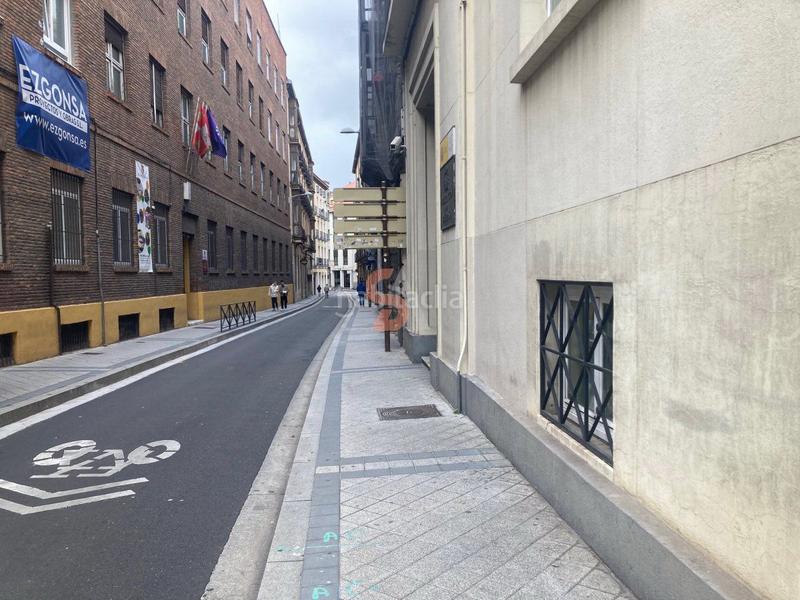 Foto 80a587c3-4d6a-4788-af5b-1f45a54bdd0f. Location local commercial dans Centro Valladolid