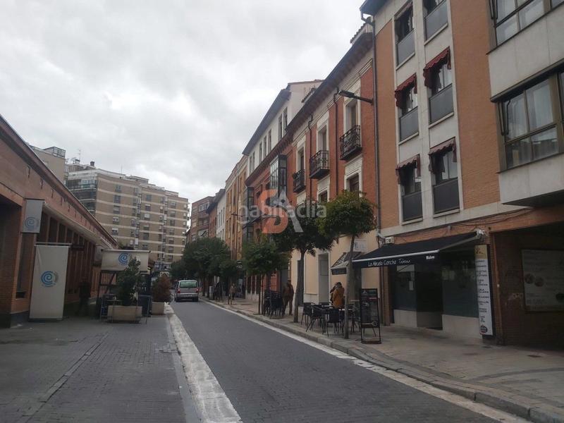 Foto d77bfcf6-acd0-4da8-93f4-0c5a2b6a3098. Location local commercial dans Caño Argales Valladolid