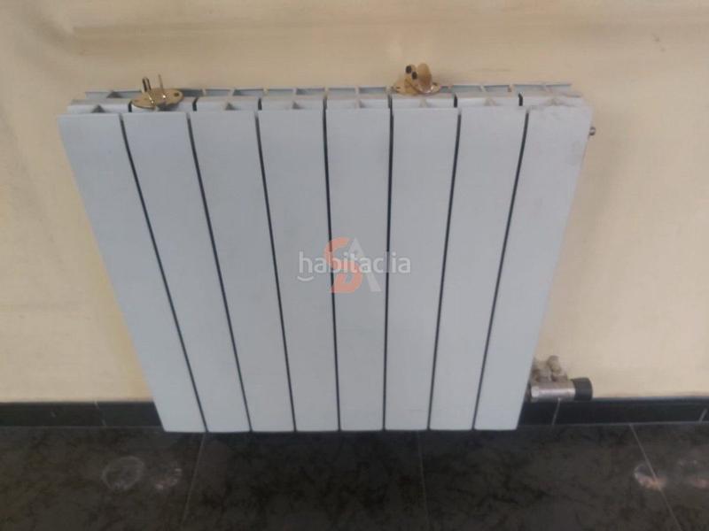 Foto e8460363-19d9-494f-aca4-2343fb373f57. Location local commercial dans Caño Argales Valladolid