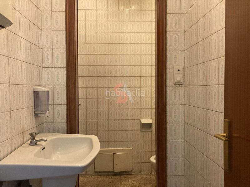 Foto 3424cf6a-34fb-44b4-a4ab-4816e4425785. Lloguer local comercial a Pajarillos Bajos Valladolid