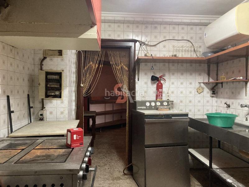 Foto 3ca5076a-1372-48ee-88e9-a3247bfa22fe. Lloguer local comercial a Pajarillos Bajos Valladolid