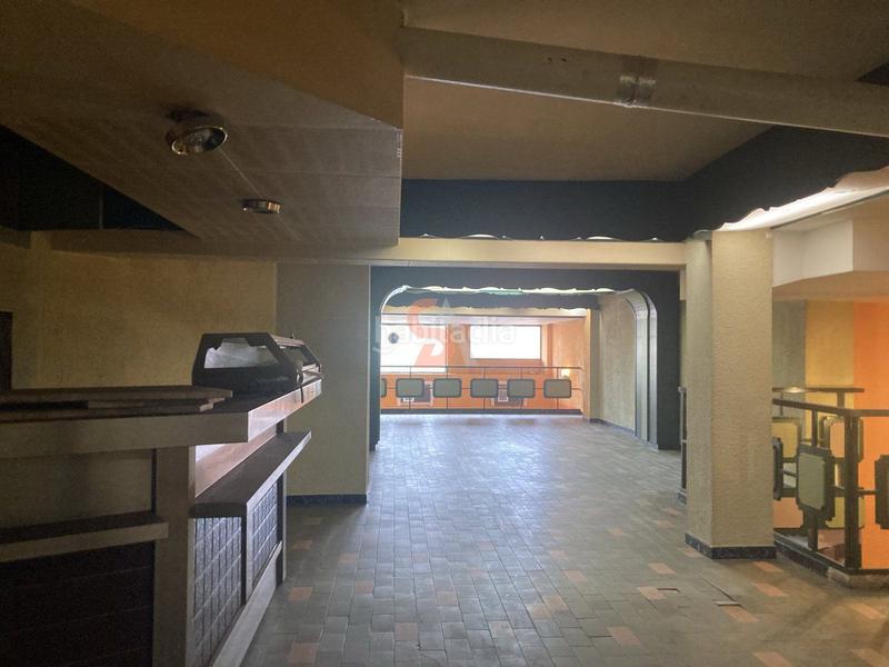 Foto c3714d7a-058c-4f25-bdac-8fdeb302f14f. Lloguer local comercial a Pajarillos Bajos Valladolid