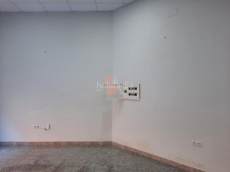 Foto e326bfd3-bae5-405c-b38c-fe4d4dc0c459. Alquiler local comercial local en alquiler en Vadillos, 1 dormitorio. en Valladolid