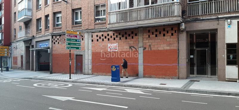 Foto 1378eedd-ad37-4e13-8dc9-2a62f2ed2ffc. Local comercial local en venta en semicentro, 1 dormitorio. en Valladolid