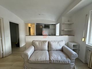 Rent Flat  Jacinto benavente. Piso en alquiler en semicentro, 3 dormitorios.