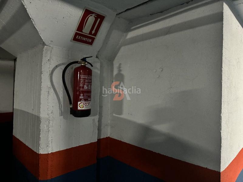 Foto 8d930669-f33e-43d0-b2c1-7a76e760df26. Aparcament cotxe a Centro Valladolid