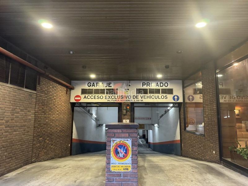 Foto a6d1367c-1d1d-4115-b665-19a8d00d184a. Aparcament cotxe a Centro Valladolid