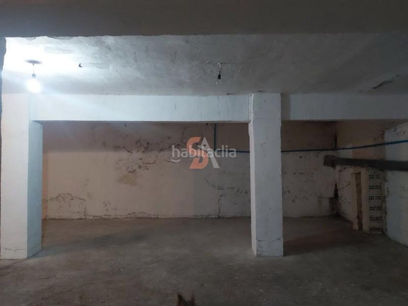 Foto 6ba4c1c0-23bc-41f2-90ac-54c2361f24be. Rent business premise in Delicias Valladolid