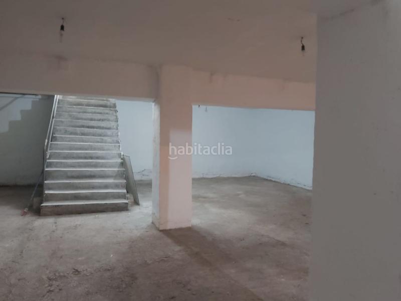 Foto 8d7d1bb4-ad15-440c-88ae-40bde6d5f695. Rent business premise in Delicias Valladolid