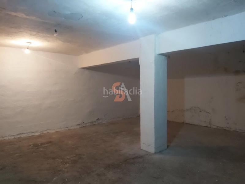 Foto 97f3d28d-940a-43cc-9cb0-9c2a8a058a38. Rent business premise in Delicias Valladolid