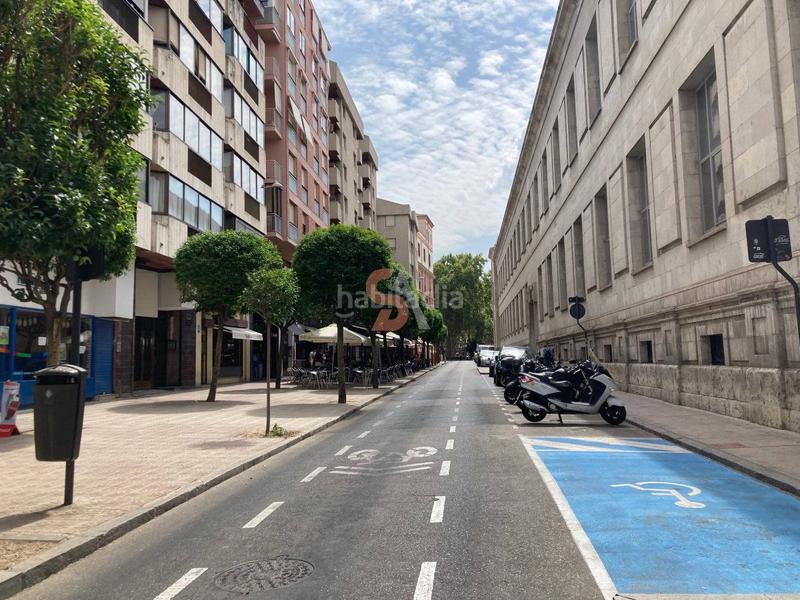 Foto 4cea7a1c-fac9-4bee-819b-d5508589f3f1. Affitto locale commerciale in Centro Valladolid