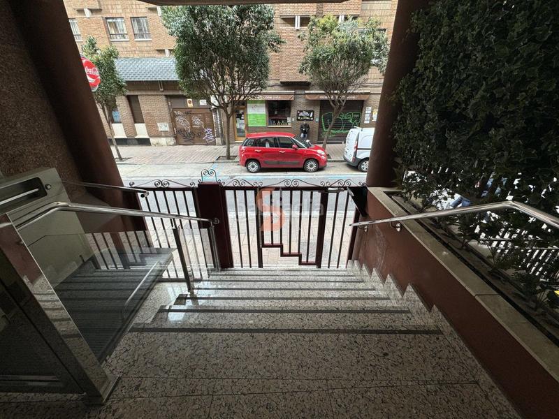 Foto e2d12994-049c-45e8-a67f-210d301b949f. Affitto locale commerciale in Centro Valladolid