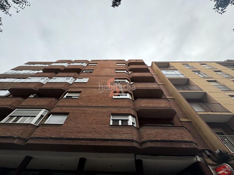 Foto c4a37831-2ce8-4727-be97-550b4e17ac82. Location local commercial dans Centro Valladolid