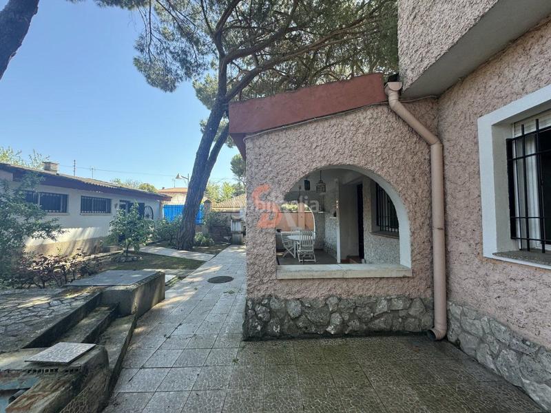 Foto 21bbe454-8d3f-4916-9ea1-8e3cb3dcfa02. Casa  en venta en pinar de antequera, 5 dormitorios. en Valladolid