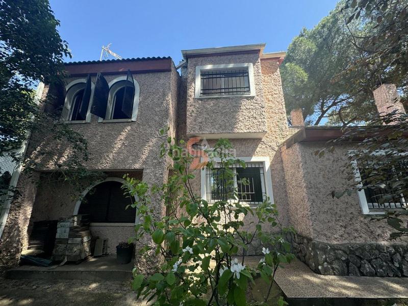 Foto 293fbefa-4c0e-4d82-83ed-5e12afb21b84. Casa  en venta en pinar de antequera, 5 dormitorios. en Valladolid