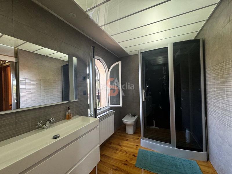 Foto 3f1b25a7-b36c-4064-a357-7cba80db7355. Casa  en venta en pinar de antequera, 5 dormitorios. en Valladolid