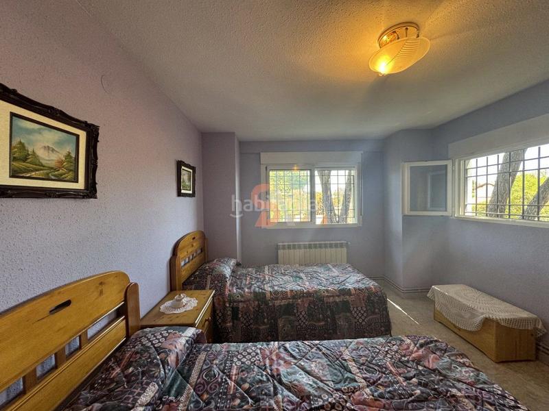 Foto 8502a51c-18b2-4f9f-b6c8-b51f06332335. Casa  en venta en pinar de antequera, 5 dormitorios. en Valladolid