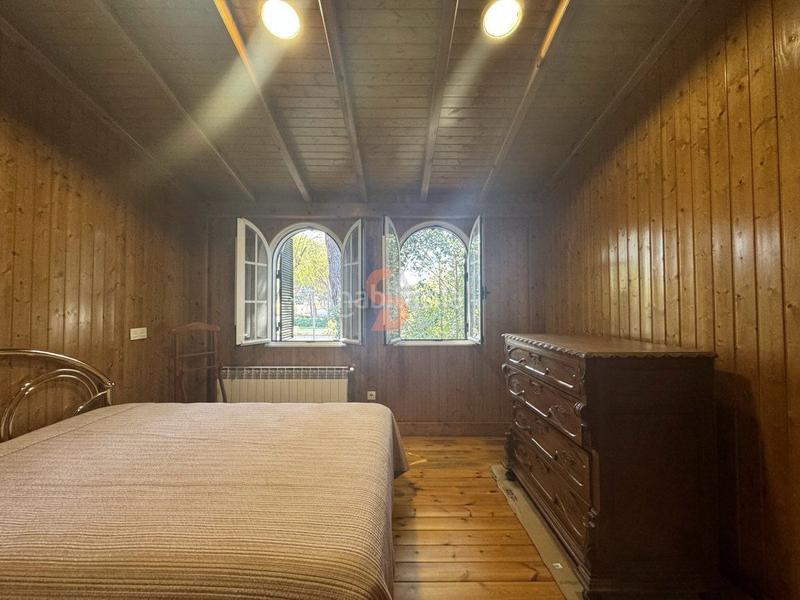 Foto b9a887ad-c624-447e-b390-f0fbfdee25ec. Casa  en venta en pinar de antequera, 5 dormitorios. en Valladolid