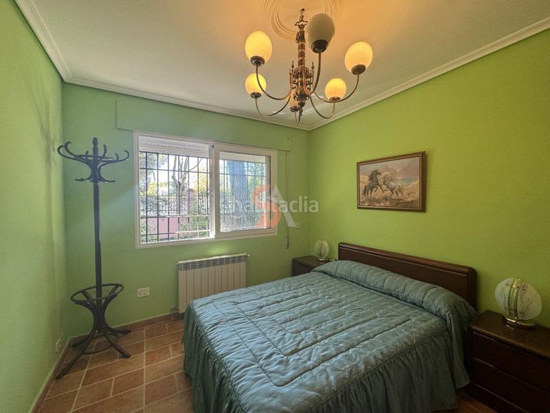 Foto d10ccccc-78f1-438d-8401-43bd70c7b19f. Casa  en venta en pinar de antequera, 5 dormitorios. en Valladolid