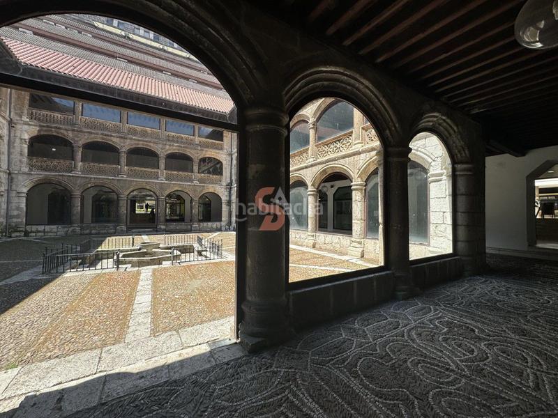 Foto 04fd940d-5e93-433e-a582-21ff8e309999. Local comercial local en venta en Centro, 1 dormitorio. en Valladolid