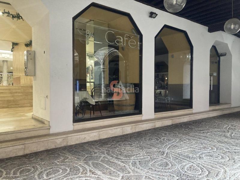 Foto 3f06660e-9df9-47fc-885b-69a860a78436. Local comercial local en venta en Centro, 1 dormitorio. en Valladolid