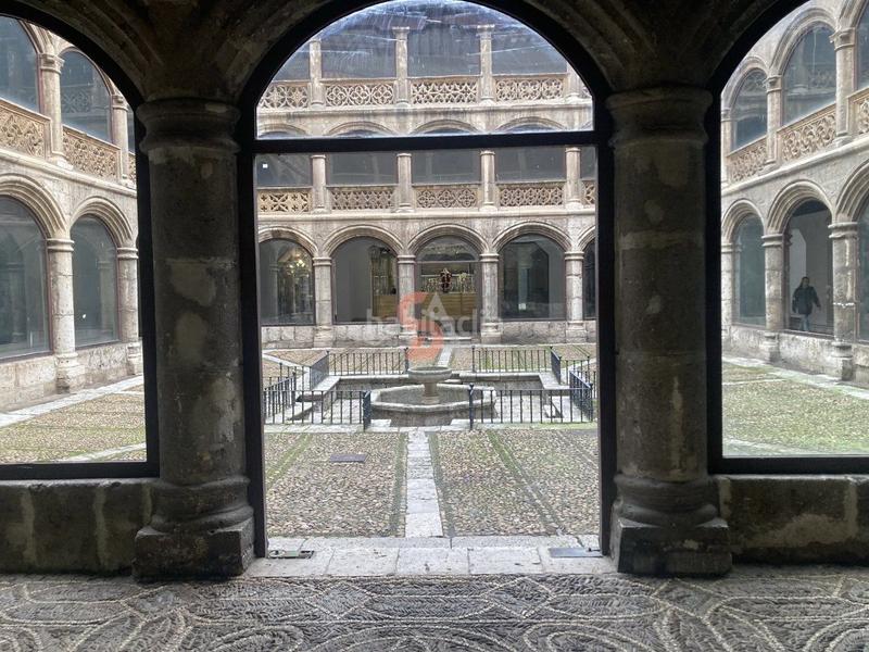 Foto b879f7f6-4a99-4e7e-ada4-2c9c394018d6. Local comercial local en venta en Centro, 1 dormitorio. en Valladolid