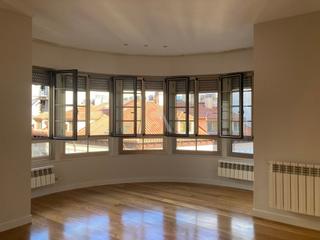 Location Appartement à Centro. Piso en alquiler en centro, 3 dormitorios.
