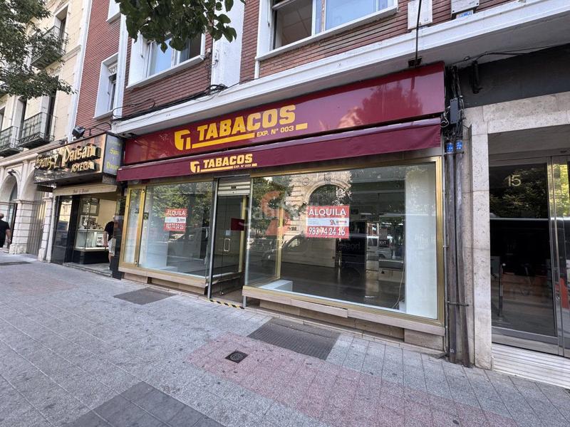 Foto 1387d4f9-8d14-4a52-a580-0d79934bedba. Alquiler local comercial local en alquiler en Centro, 2 dormitorios. en Valladolid