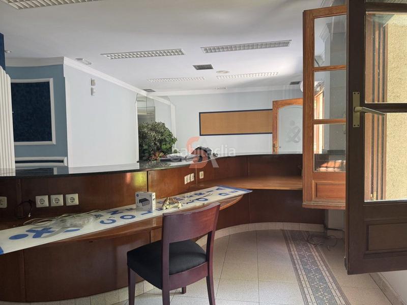 Foto 27ac8b6b-7c9d-4a7c-9c11-8ba2fc9354b7. Affitto locale commerciale in Centro Valladolid