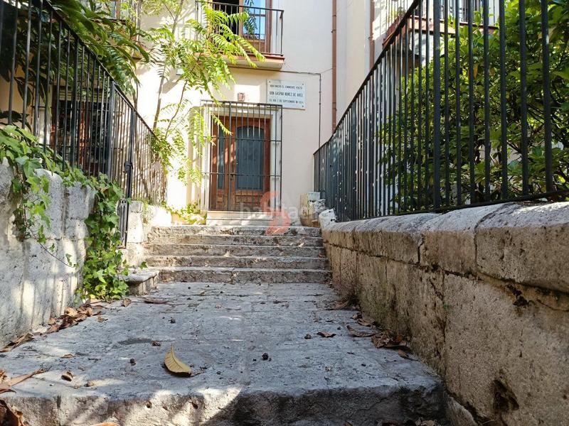 Foto 839c96b9-ba7e-4abb-b20c-bc2865dece81. Lloguer local comercial a Centro Valladolid