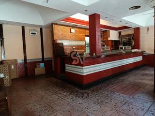 Local Comercial en MARQUÉS DEL DUERO