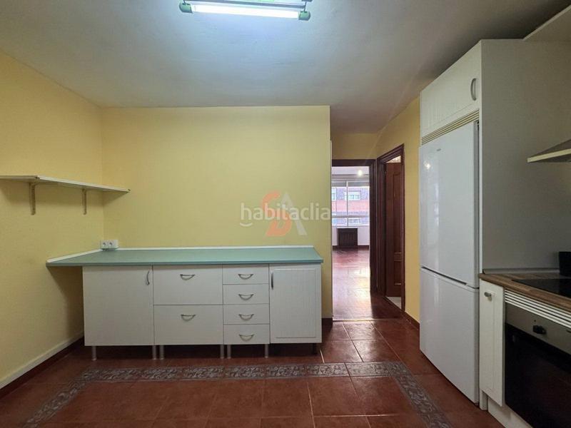 Foto 23fb2fa1-1ba0-40ff-bbe8-50fb04e77817. Rent flat with heating in Centro Valladolid