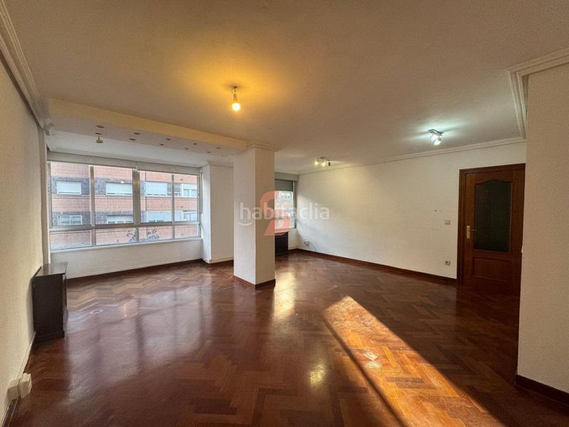 Foto e86ed075-e2e0-4a9c-bec1-520babbc8a3f. Rent flat with heating in Centro Valladolid