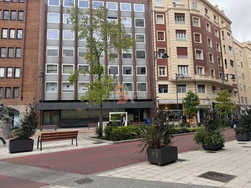 Foto 083e2dfe-effe-4e2b-8d8e-dbfbcc78d970. Alquiler piso  en alquiler en centro, 2 dormitorios. en Valladolid