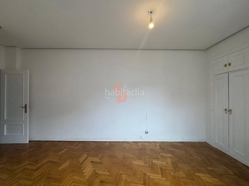 Foto 64dfc858-1684-4d9f-bc6c-170ddc8c3d7c. Rent flat with heating in Campo Grande Valladolid