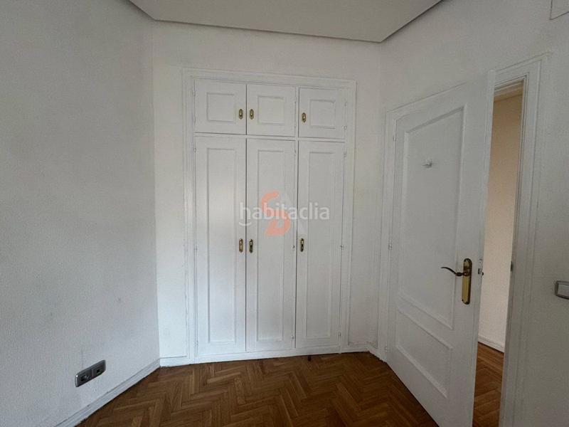 Foto f95c70cf-86b4-4d59-bbac-392471165c45. Rent flat with heating in Campo Grande Valladolid