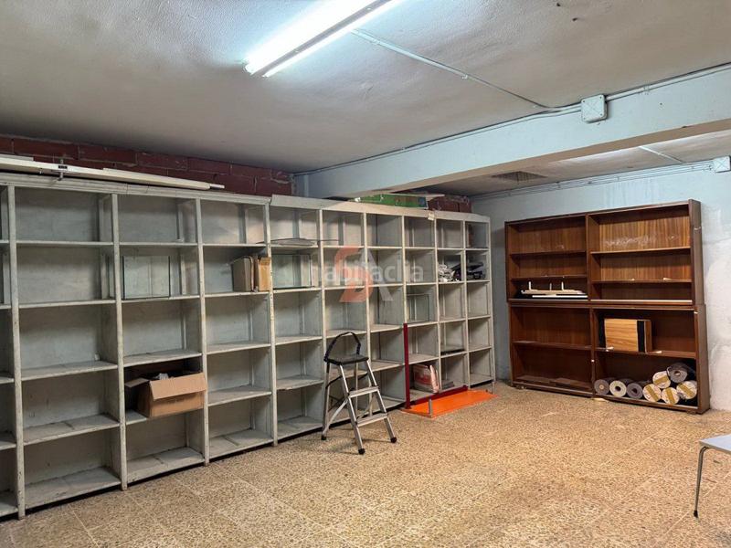 Foto 18f2d1bb-fec9-4bff-8221-57b0d76f6f52. Alquiler local comercial local en alquiler en centro, 3 dormitorios. en Valladolid