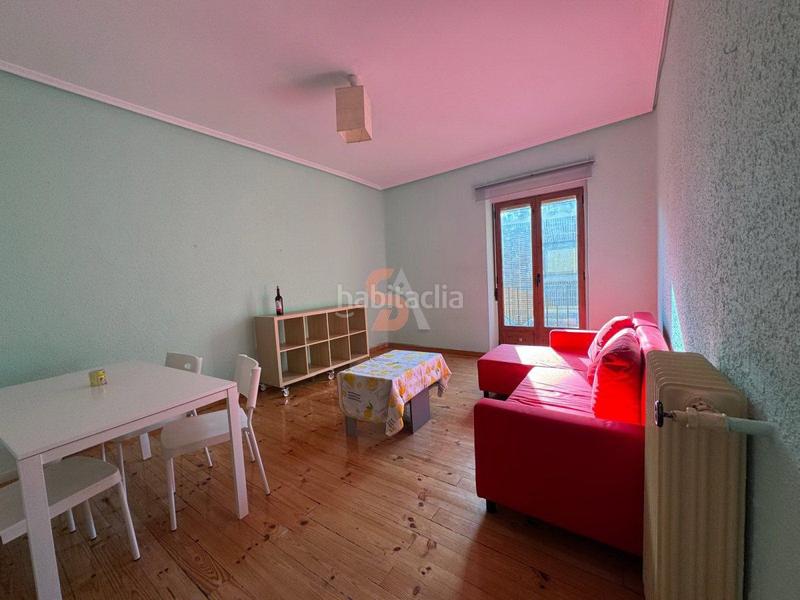 Foto 5b2a3d4e-0478-4385-b092-e2491bc05245. Alquiler piso  en alquiler en Centro, 2 dormitorios. en Valladolid