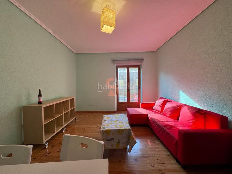 Foto 418cb9af-4dd8-40a9-8421-9750ea27cb8e. Location appartement avec chauffage dans Centro Valladolid